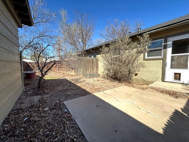 3118 37th Street, Front, Lubbock, TX 79413