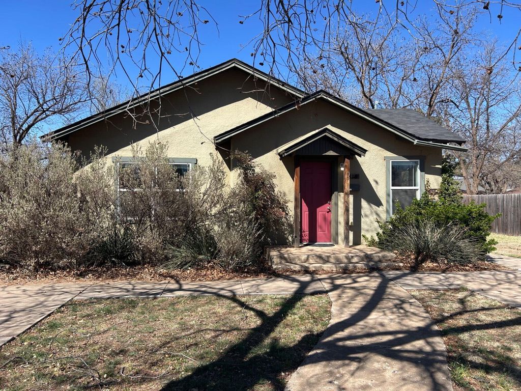 3118 37th Street, Front, Lubbock, TX 79413