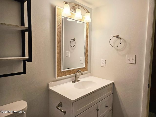 3309 Bridges Street, Morehead City, NC 28557