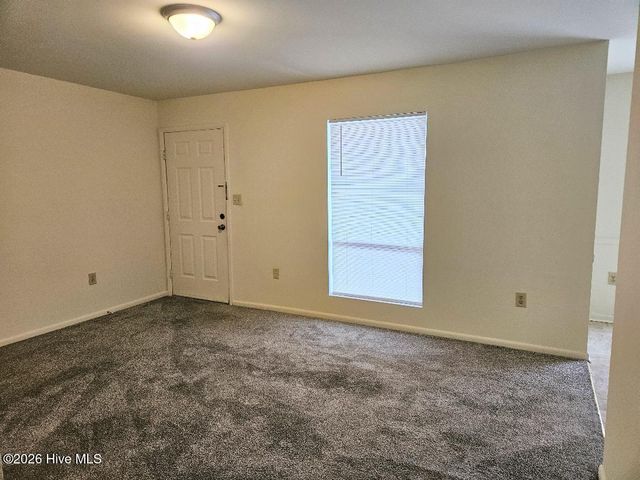 3309 Bridges Street, Morehead City, NC 28557