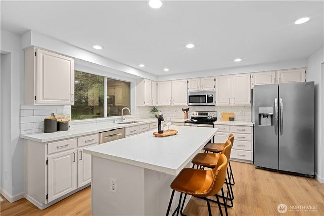 5103 Tower Drive NE, Tacoma, WA 98422