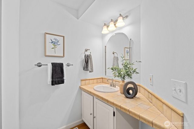 5103 Tower Drive NE, Tacoma, WA 98422