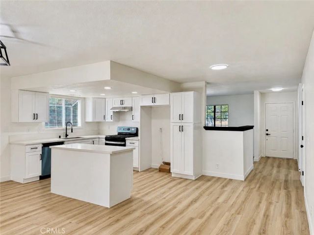 43815 Gillan, Lancaster, CA 93535