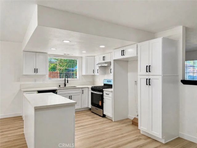 43815 Gillan, Lancaster, CA 93535