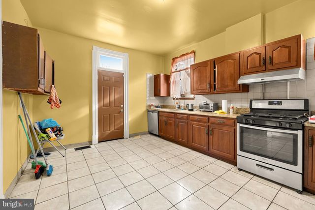 732 MORTON ST NW, Washington, DC 20010