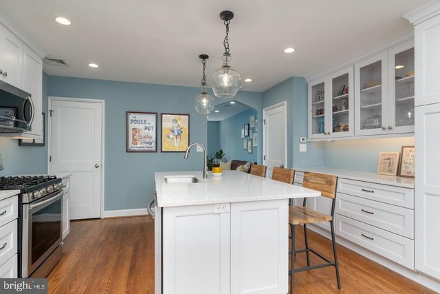 1147 COLONIAL AVE, Alexandria, VA 22314