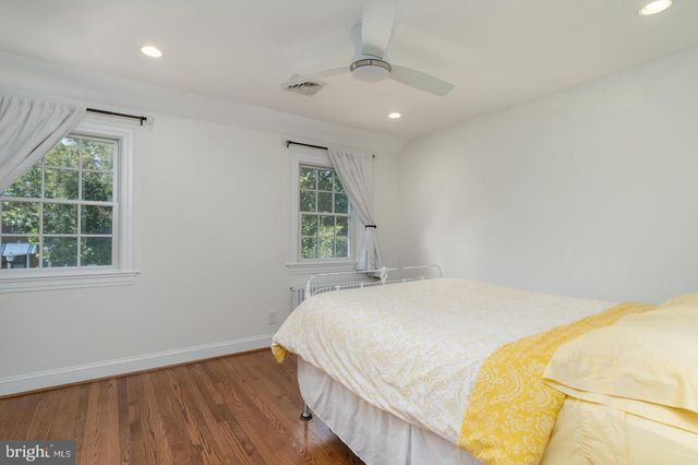 1147 COLONIAL AVE, Alexandria, VA 22314