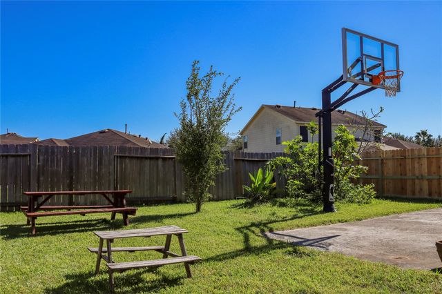 14123 Autumn Ridge Trail Drive, Houston, TX 77048