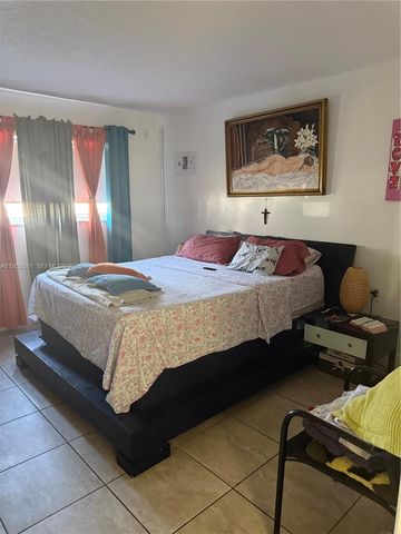 7120 NW 179th St 105, Hialeah, FL 33015