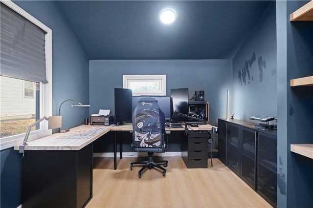 504 NW Holly Lane, Lee's Summit, MO 64086