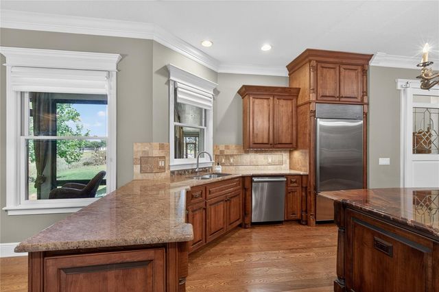 37306 KENNY TRAIL, Eustis, FL 32736