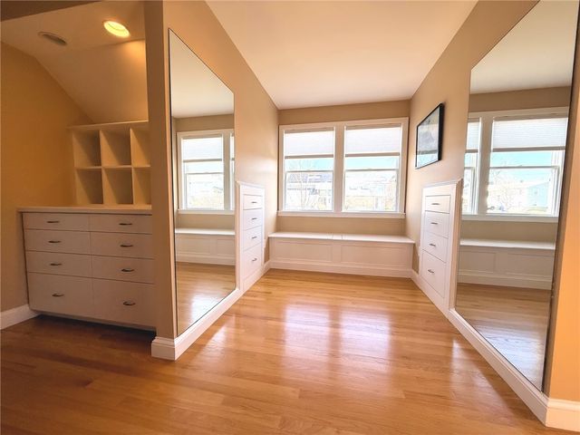 2 Overlook Drive, Bristol, RI 02809