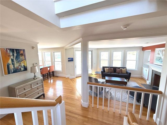 2 Overlook Drive, Bristol, RI 02809