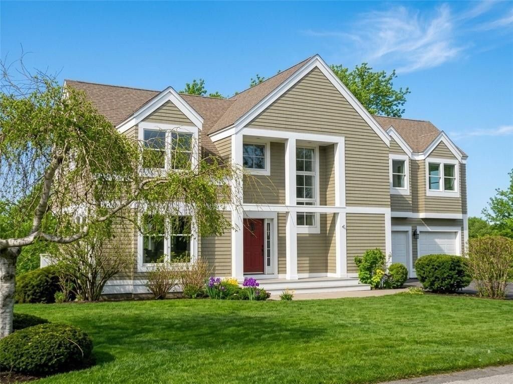 2 Overlook Drive, Bristol, RI 02809