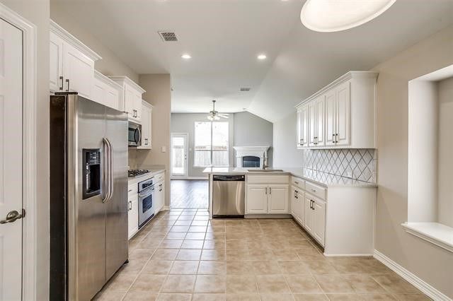 2692 Lake Ridge Drive, Little Elm, TX 75068
