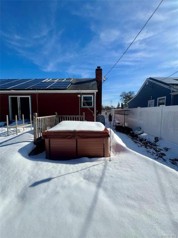 732 Evelyn Avenue, North Bellmore, NY 11710