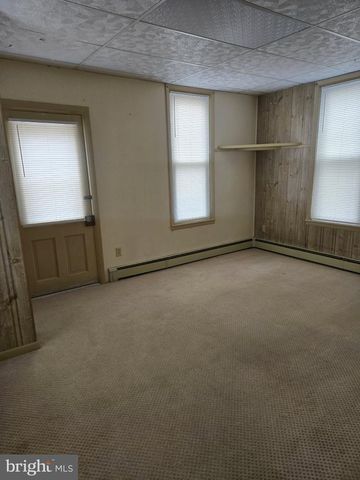 130 N RAILROAD ST, Annville, PA 17003