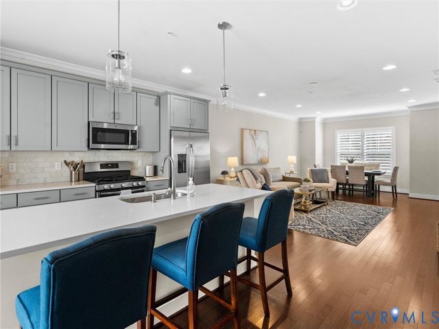 5408 Libbie Mill West Blvd, Richmond, VA 23230