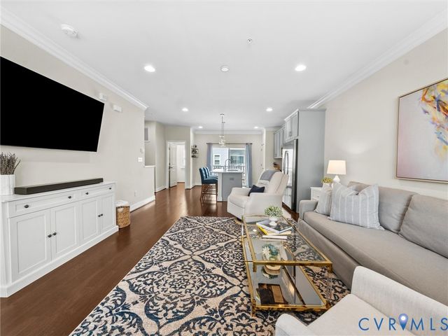 5408 Libbie Mill West Blvd, Richmond, VA 23230