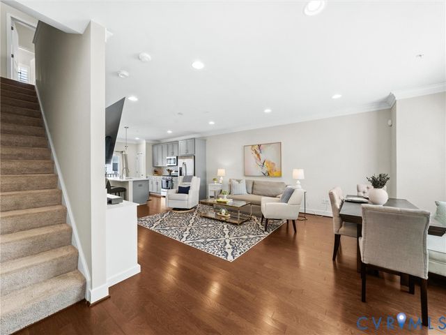 5408 Libbie Mill West Blvd, Richmond, VA 23230