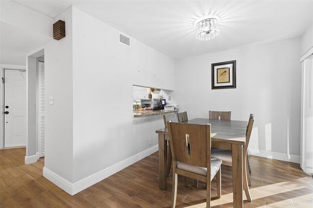 8412 Shadow Ct 8412, Coral Springs, FL 33071