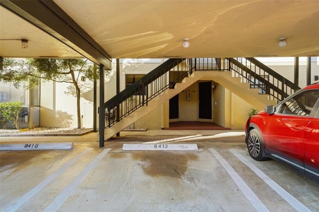 8412 Shadow Ct 8412, Coral Springs, FL 33071