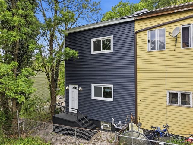 12 boston, Marshall Shadeland, PA 15212