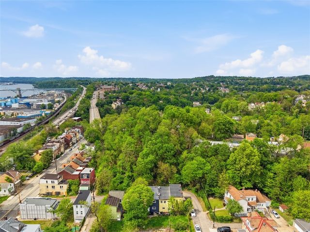 12 boston, Marshall Shadeland, PA 15212