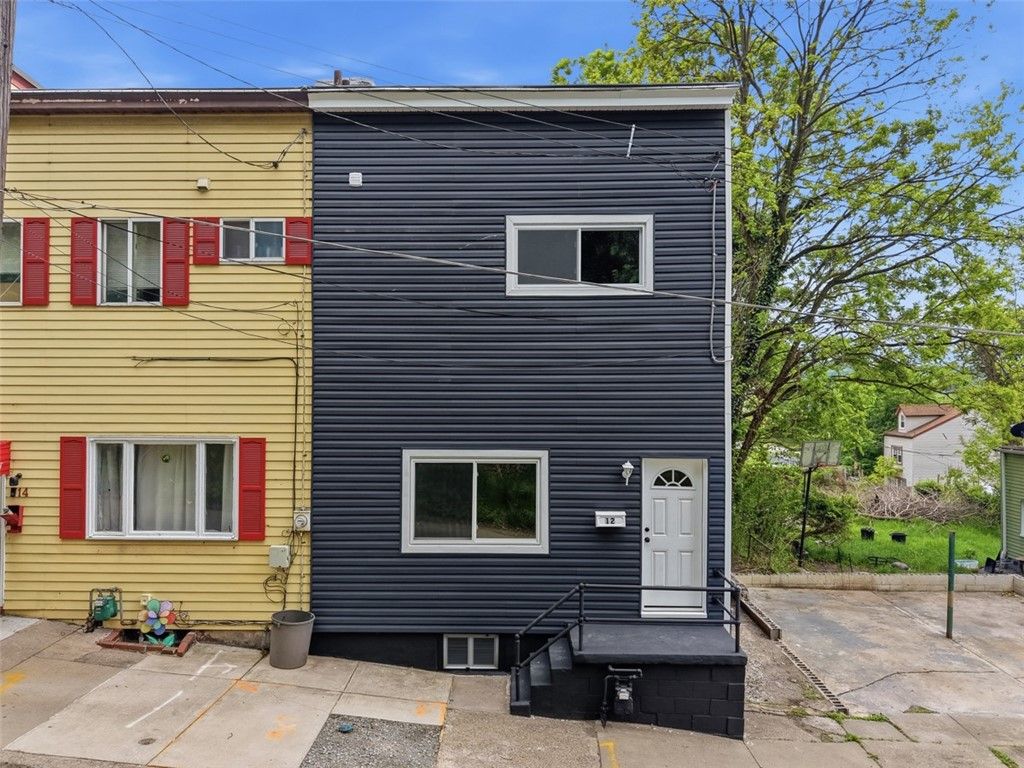 12 boston, Marshall Shadeland, PA 15212