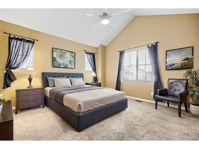 9972 W Jewell Ave B, Lakewood, CO 80232