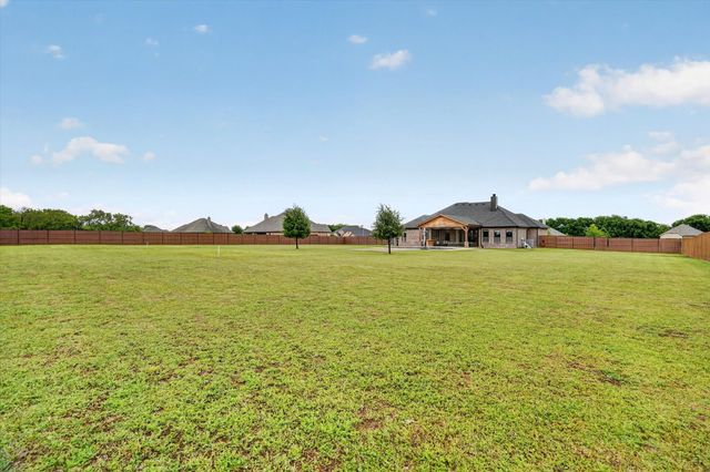 10917 Chriswood Drive, Crowley, TX 76036