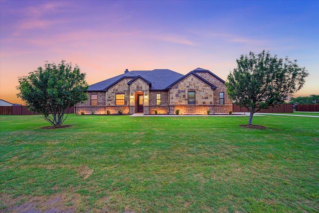 10917 Chriswood Drive, Crowley, TX 76036