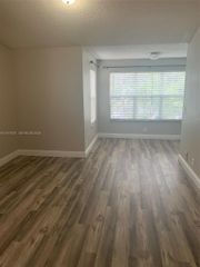 701 Vista Isles Dr 1624, Sunrise, FL 33325