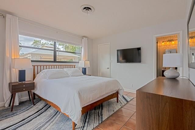 1311 SW 56th Avenue, Plantation, FL 33317