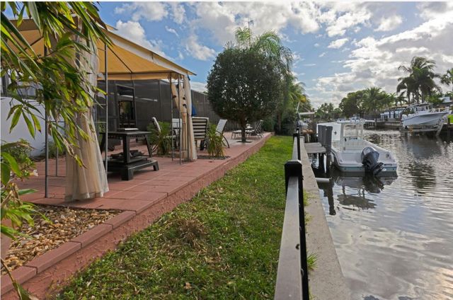 1311 SW 56th Avenue, Plantation, FL 33317