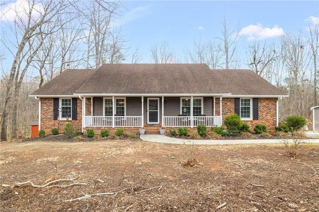 7410 Dickinben Drive, Summerfield, NC 27358