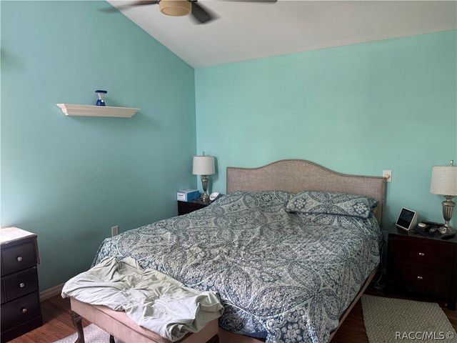 8459 W Oak Street, Crystal River, FL 34428