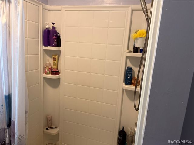 8459 W Oak Street, Crystal River, FL 34428