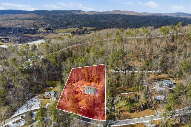 3132 Stoney Brook Drive, Lenoir, NC 28645