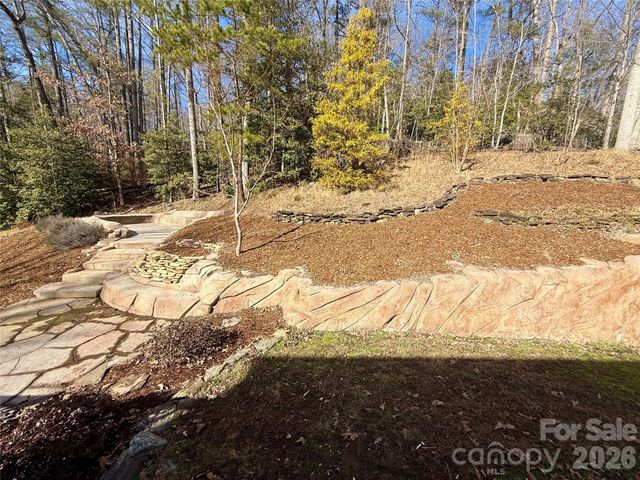 3132 Stoney Brook Drive, Lenoir, NC 28645