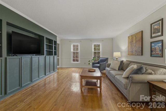 3132 Stoney Brook Drive, Lenoir, NC 28645