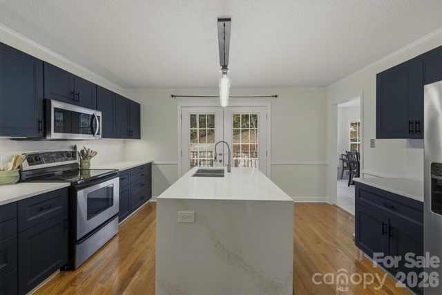 3132 Stoney Brook Drive, Lenoir, NC 28645