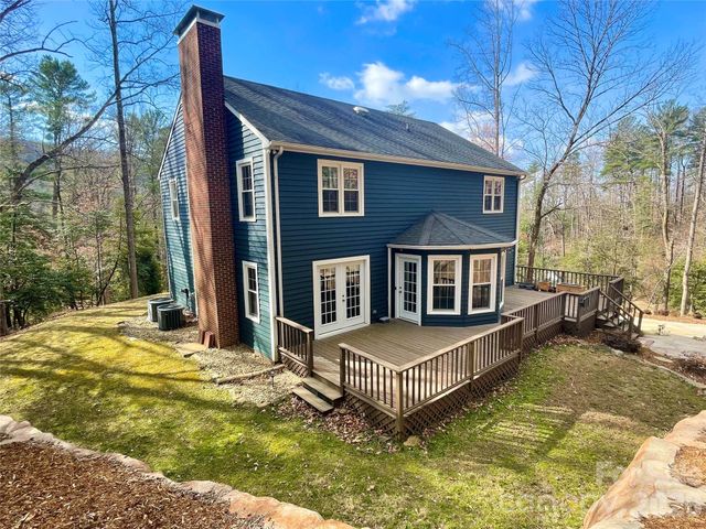 3132 Stoney Brook Drive, Lenoir, NC 28645