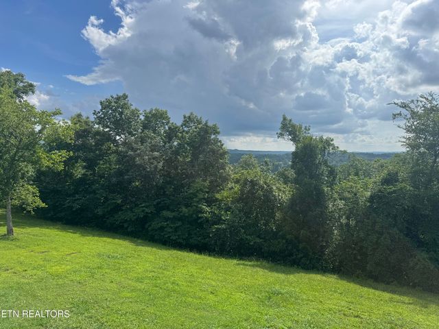 Ivy Way, Newport, TN 37821