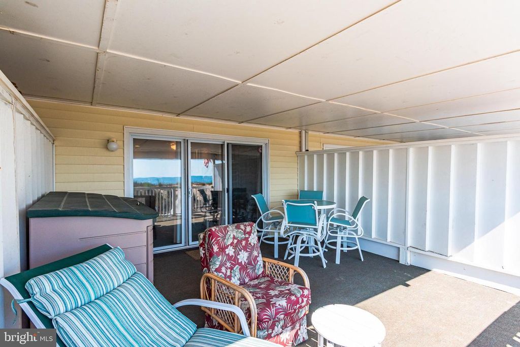 Image 18 of property listing at 7601 ATLANTIC AVE #3, Ocean City, MD 21842