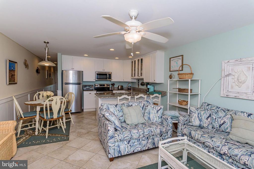 Image 28 of property listing at 7601 ATLANTIC AVE #3, Ocean City, MD 21842