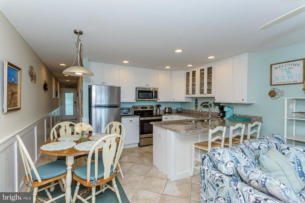 Image 30 of property listing at 7601 ATLANTIC AVE #3, Ocean City, MD 21842
