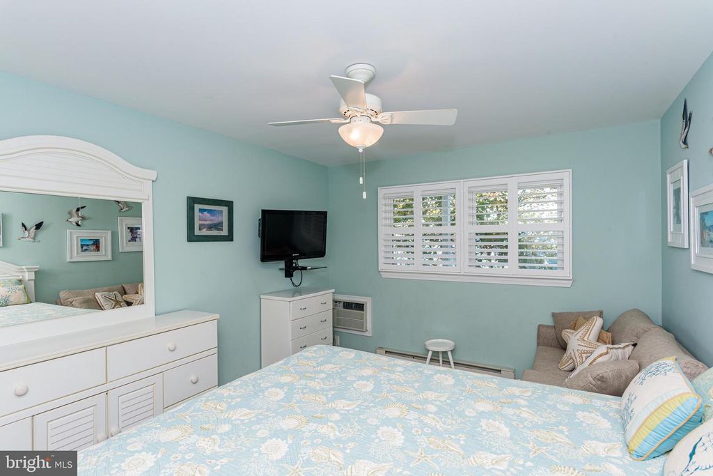 Image 42 of property listing at 7601 ATLANTIC AVE #3, Ocean City, MD 21842