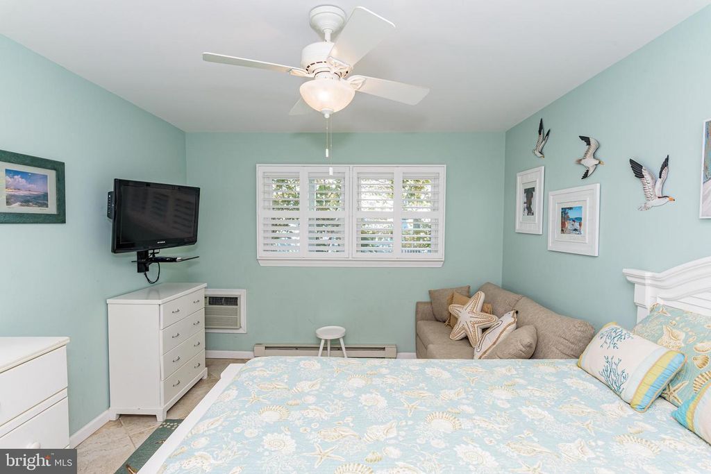 Image 43 of property listing at 7601 ATLANTIC AVE #3, Ocean City, MD 21842