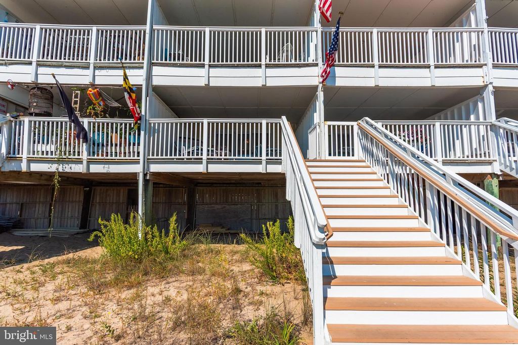 Image 47 of property listing at 7601 ATLANTIC AVE #3, Ocean City, MD 21842